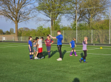 Trainingsavond S.K.N.W.K. JO7-1, JO11-1JM en JO12-1JM van maandag 8 april 2024 (72/79)